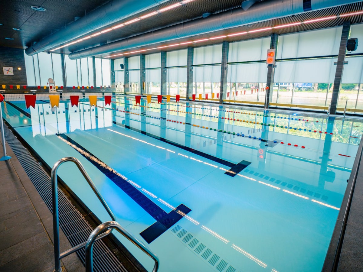 Adult Swimming Lessons Amsterdam Het Marnix-min